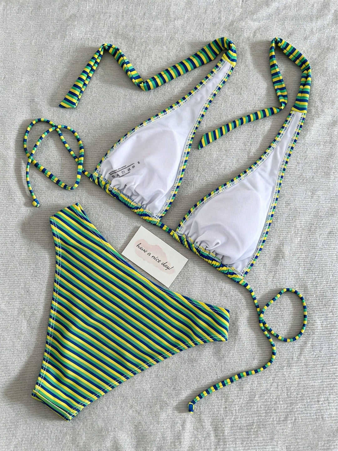 Set bikini SHEIN, mix culori