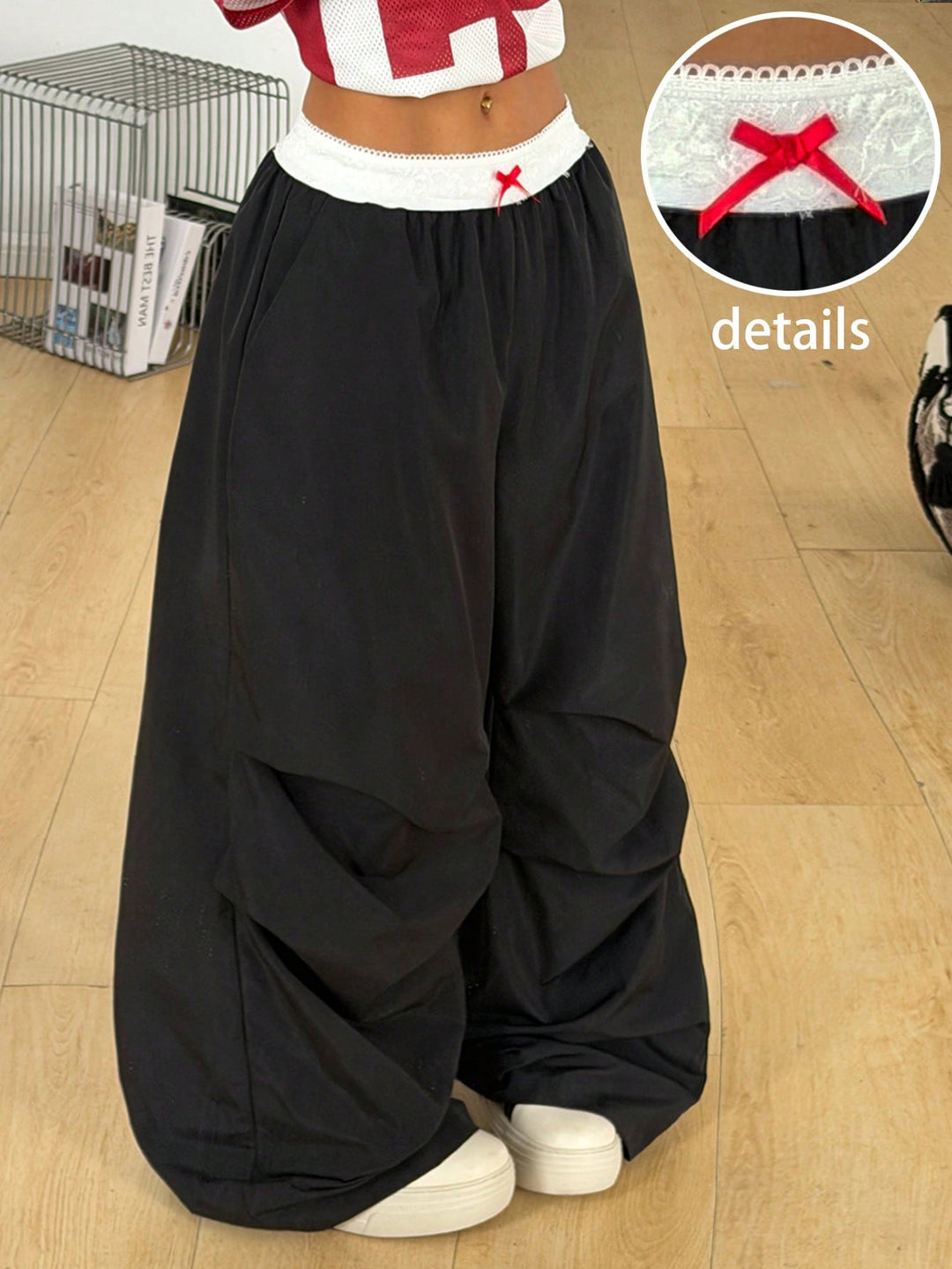 Pantaloni SHEIN, negru