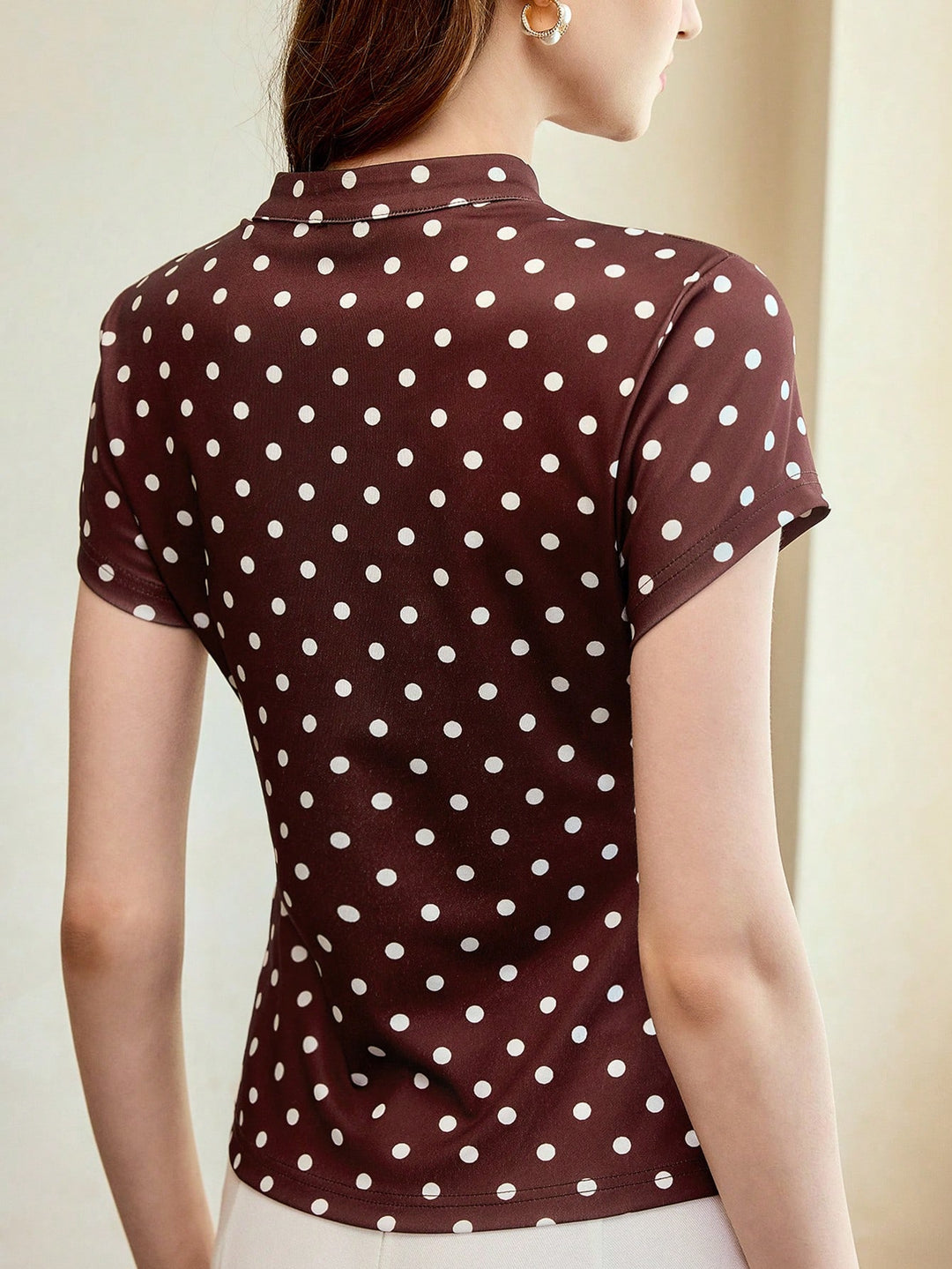 Tricou SHEIN, maro
