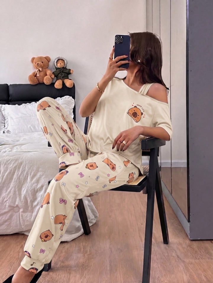 Pijama SHEIN, mix culori