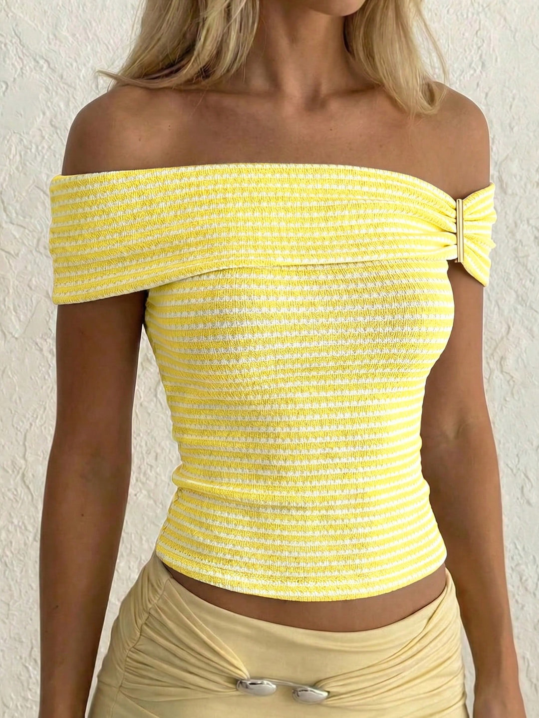 Tricou SHEIN, galben
