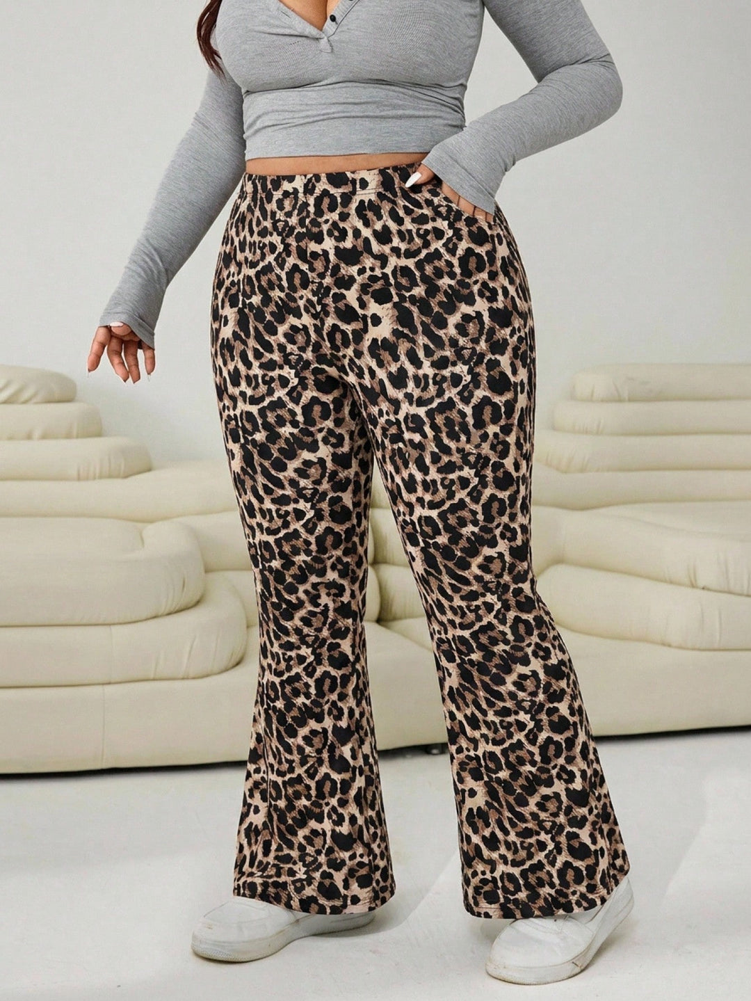 Pantaloni SHEIN, maro