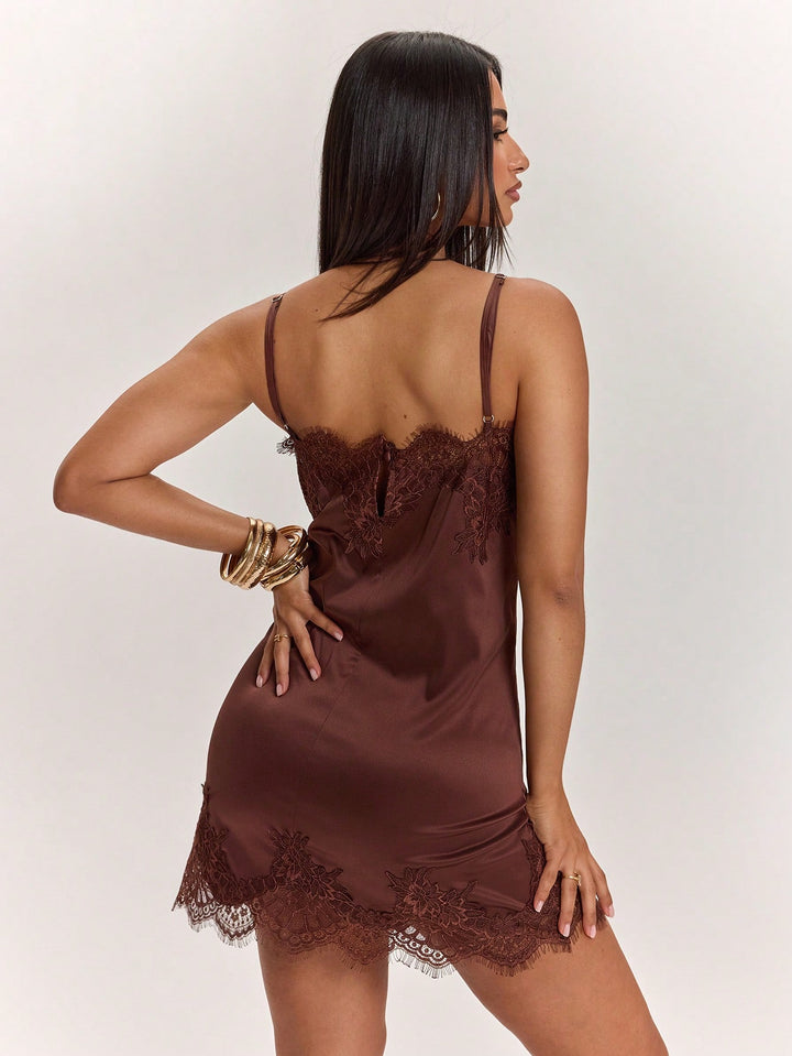Rochie mini SHEIN, maro