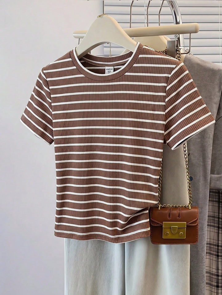 Tricou SHEIN, maro