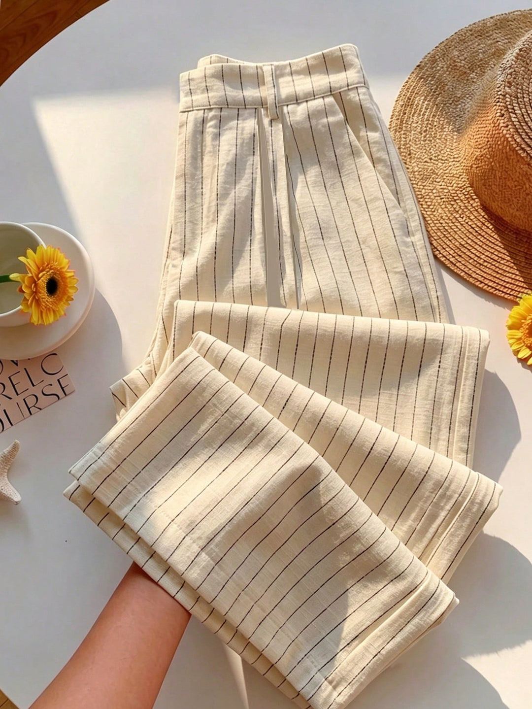 Pantaloni SHEIN, mix culori