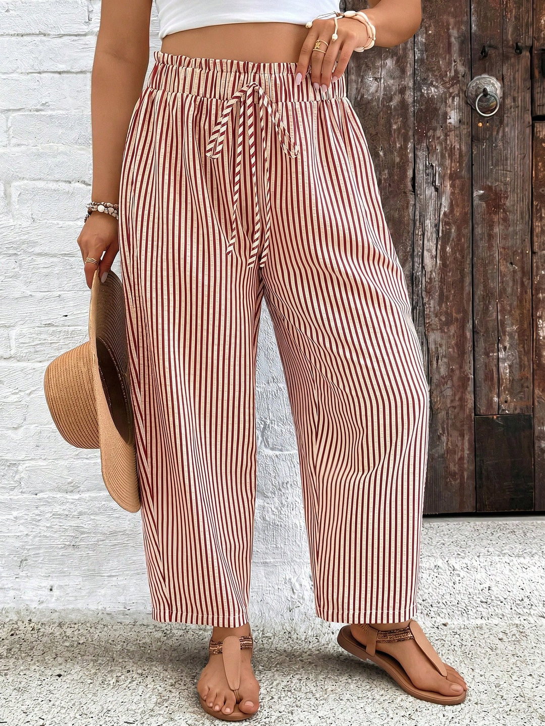 Pantaloni SHEIN, vișiniu
