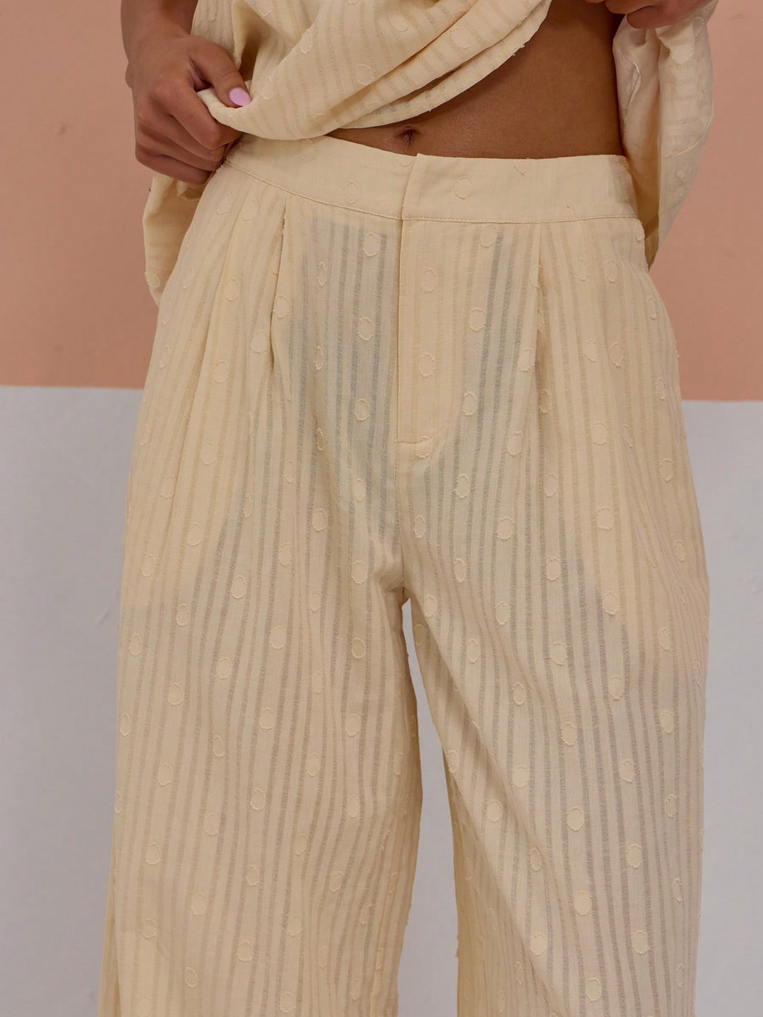 Pantaloni SHEIN, galben
