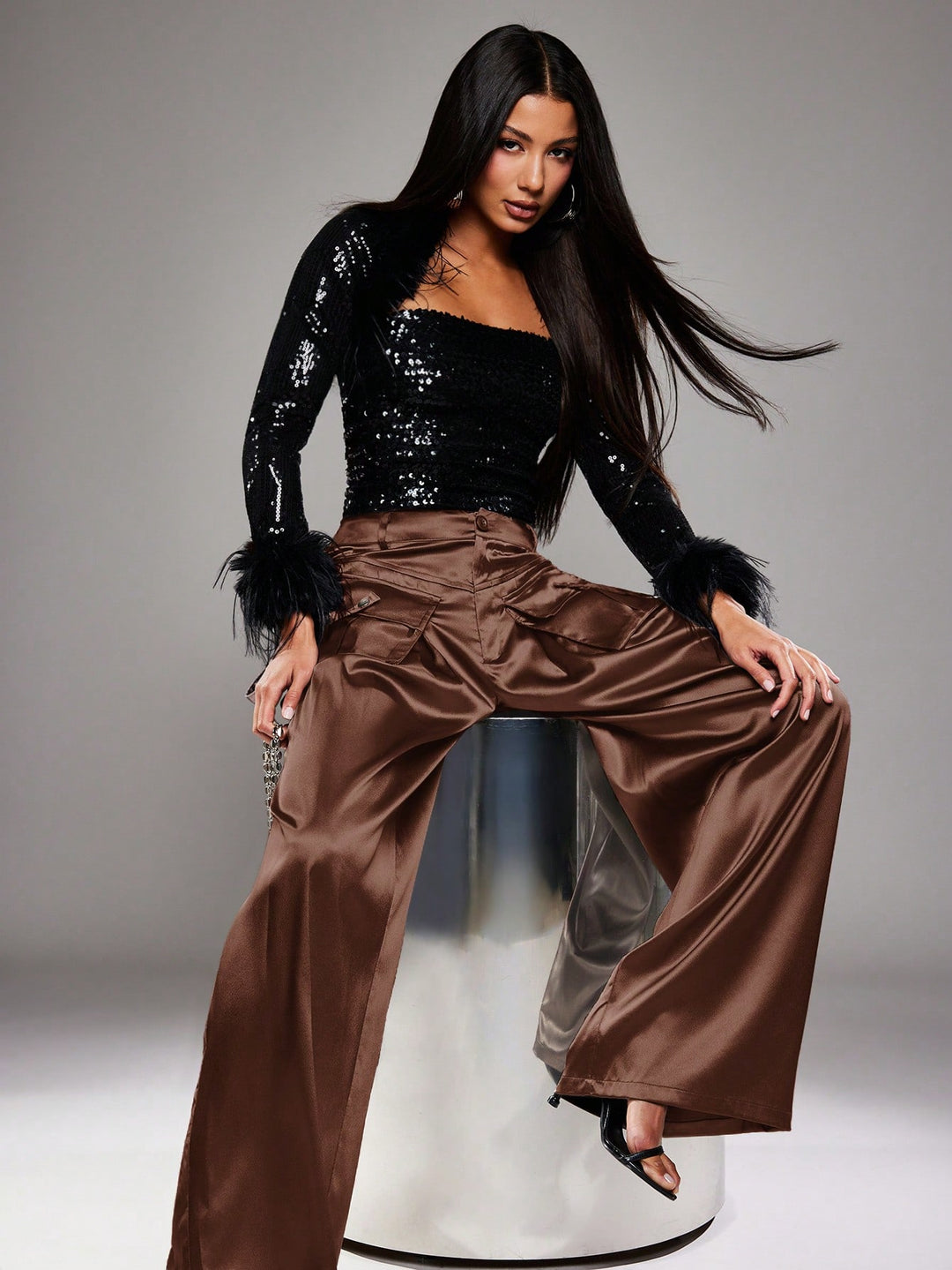 Pantaloni SHEIN, maro