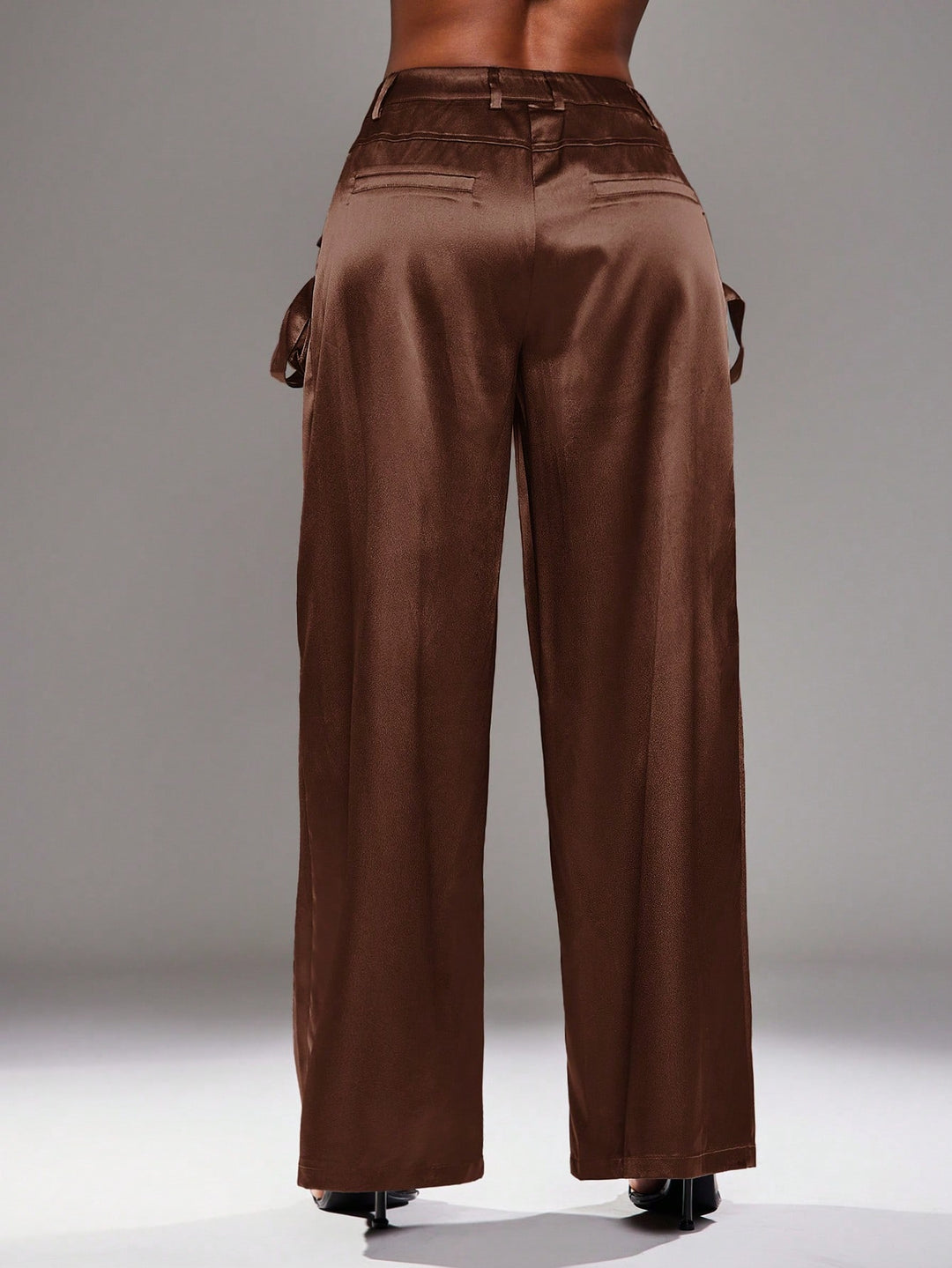 Pantaloni SHEIN, maro