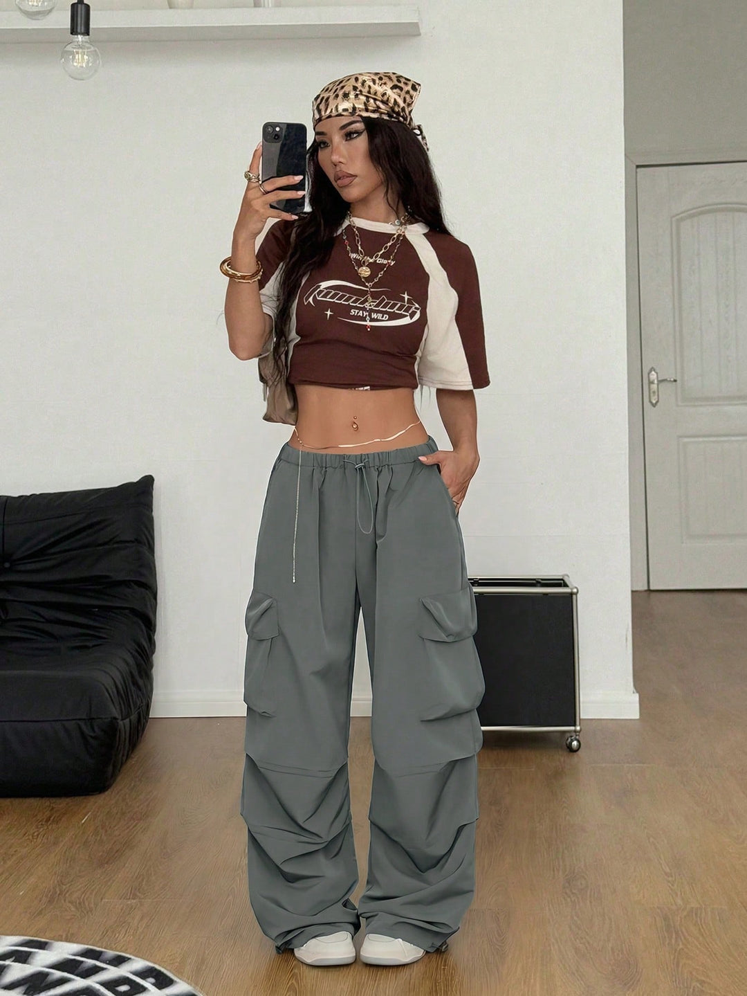 Pantaloni SHEIN, gri
