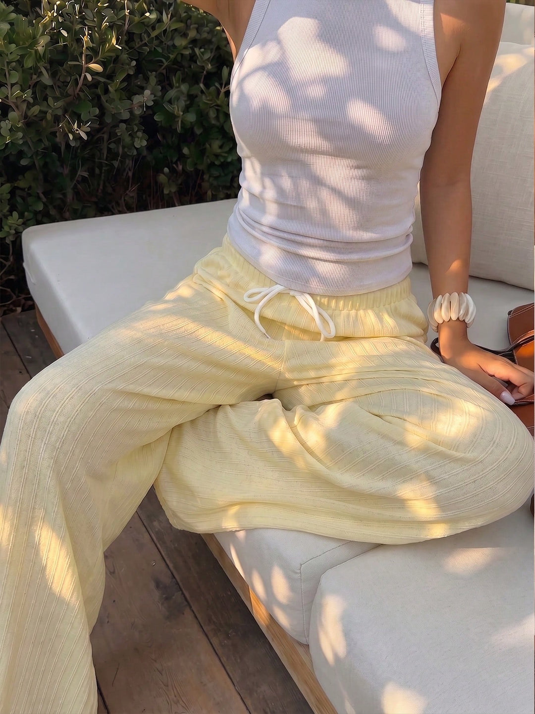 Pantaloni SHEIN, galben