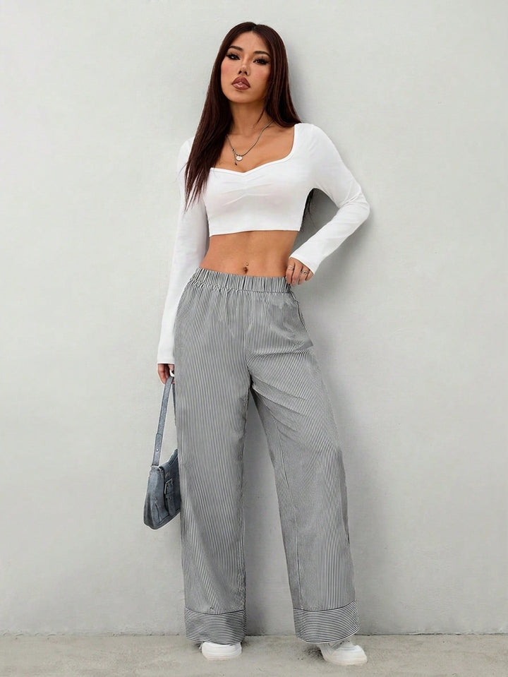 Pantaloni SHEIN, negru