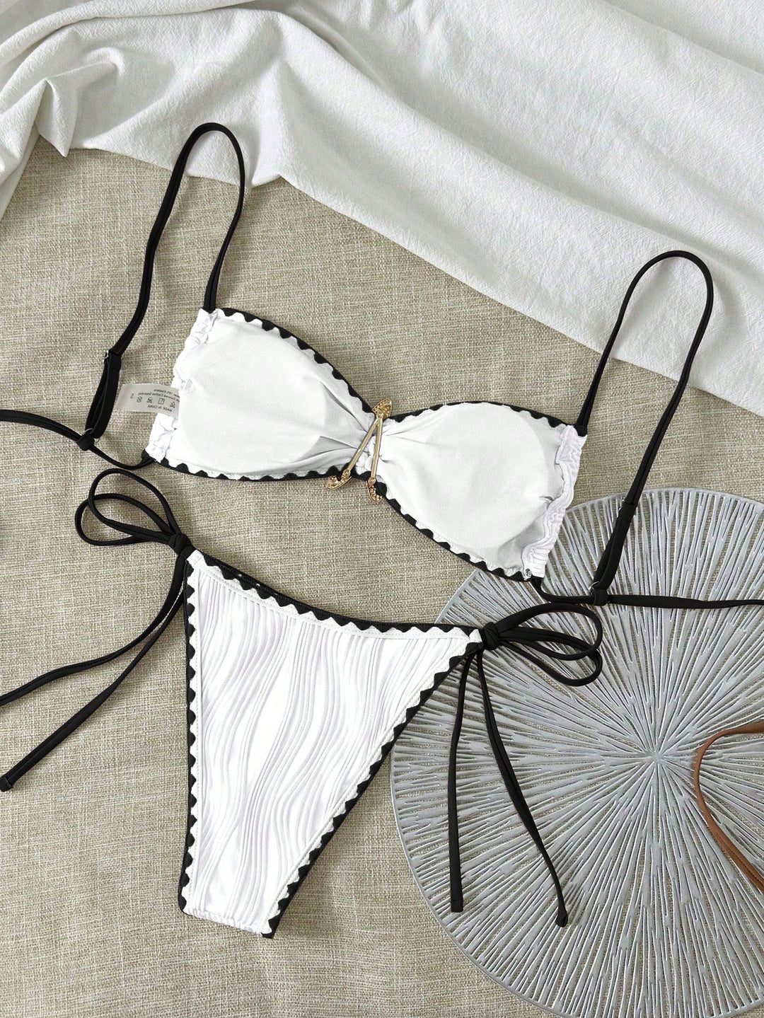 Set bikini SHEIN, negru
