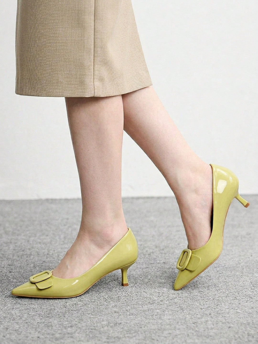 Pantofi cu toc SHEIN, galben