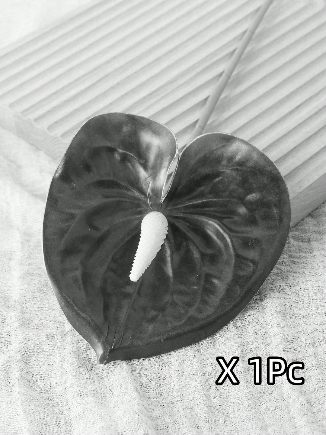 Floari artificiale SHEIN, alb