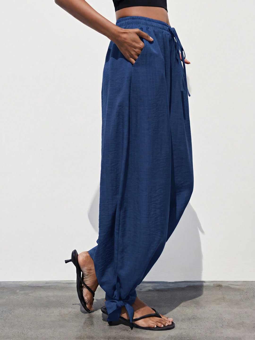Pantaloni SHEIN, albastru