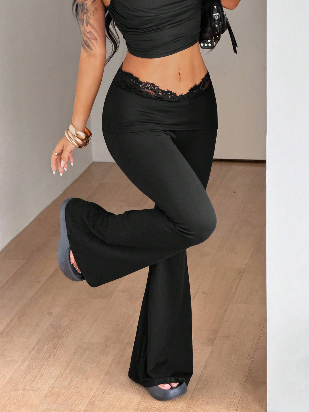 Pantaloni SHEIN, negru