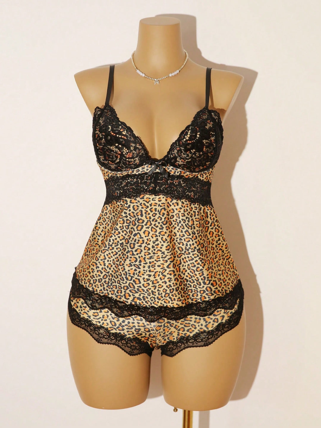 Pijama SHEIN, mix culori