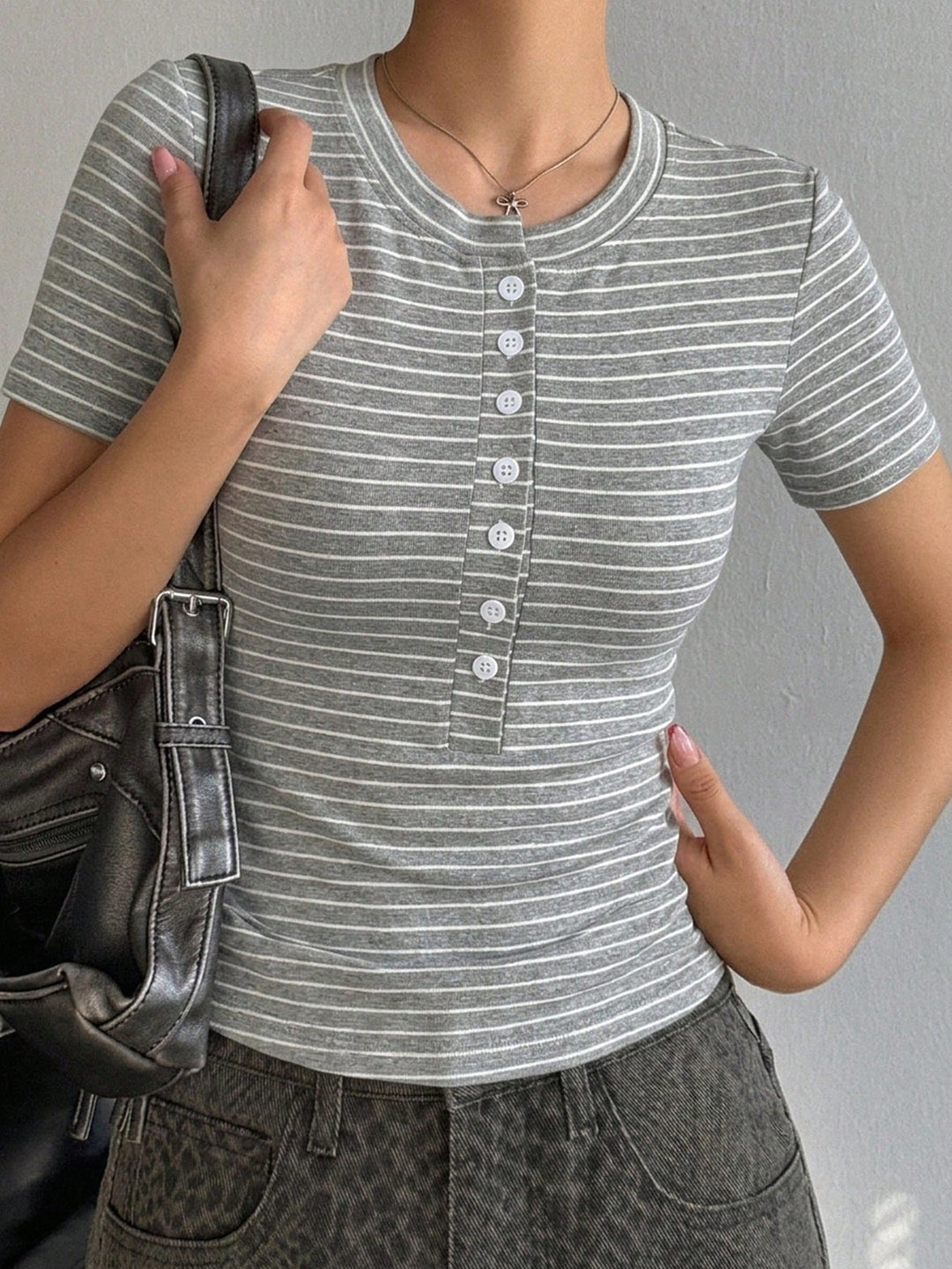 Tricou SHEIN, gri