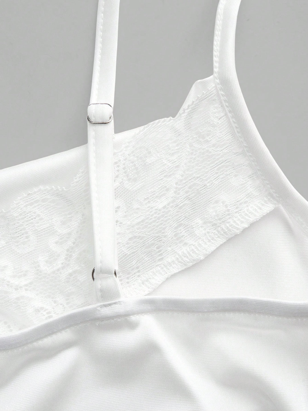 Top SHEIN, alb