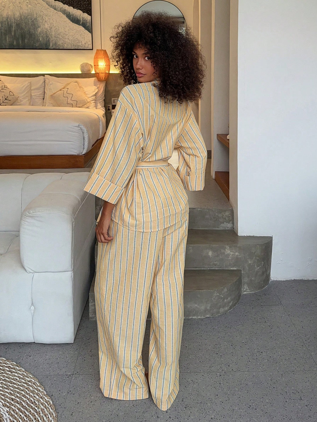 Pijama SHEIN, galben