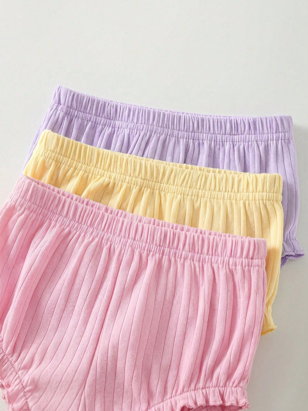 Pantaloni SHEIN, mix culori