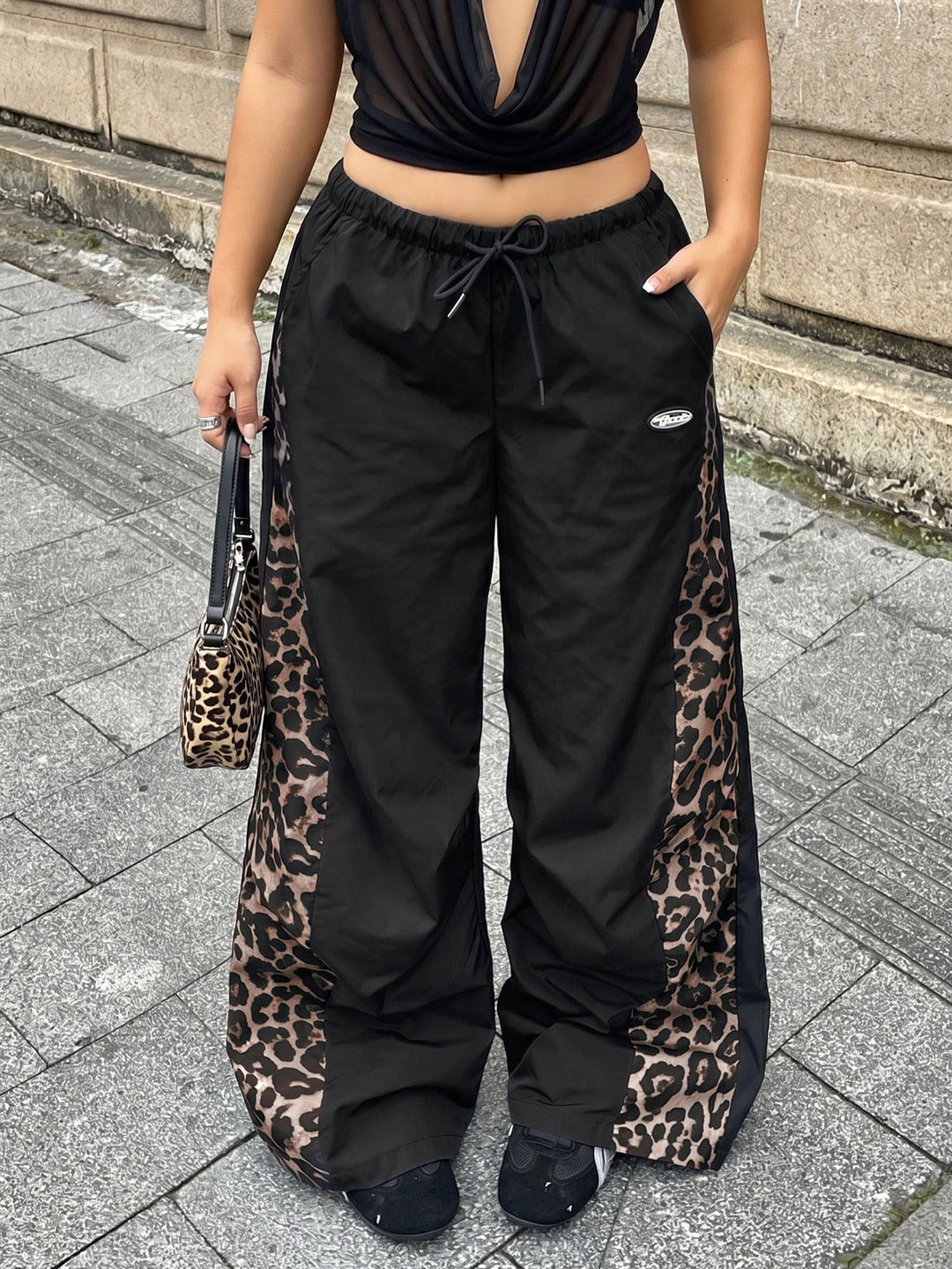 Pantaloni SHEIN