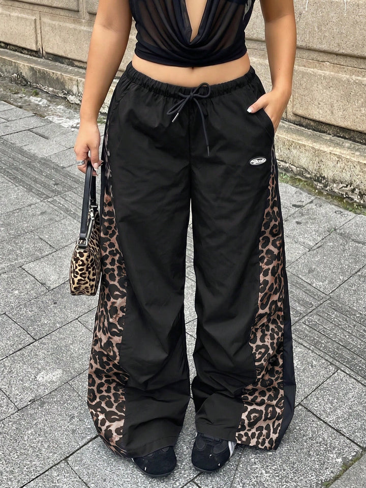 Pantaloni SHEIN