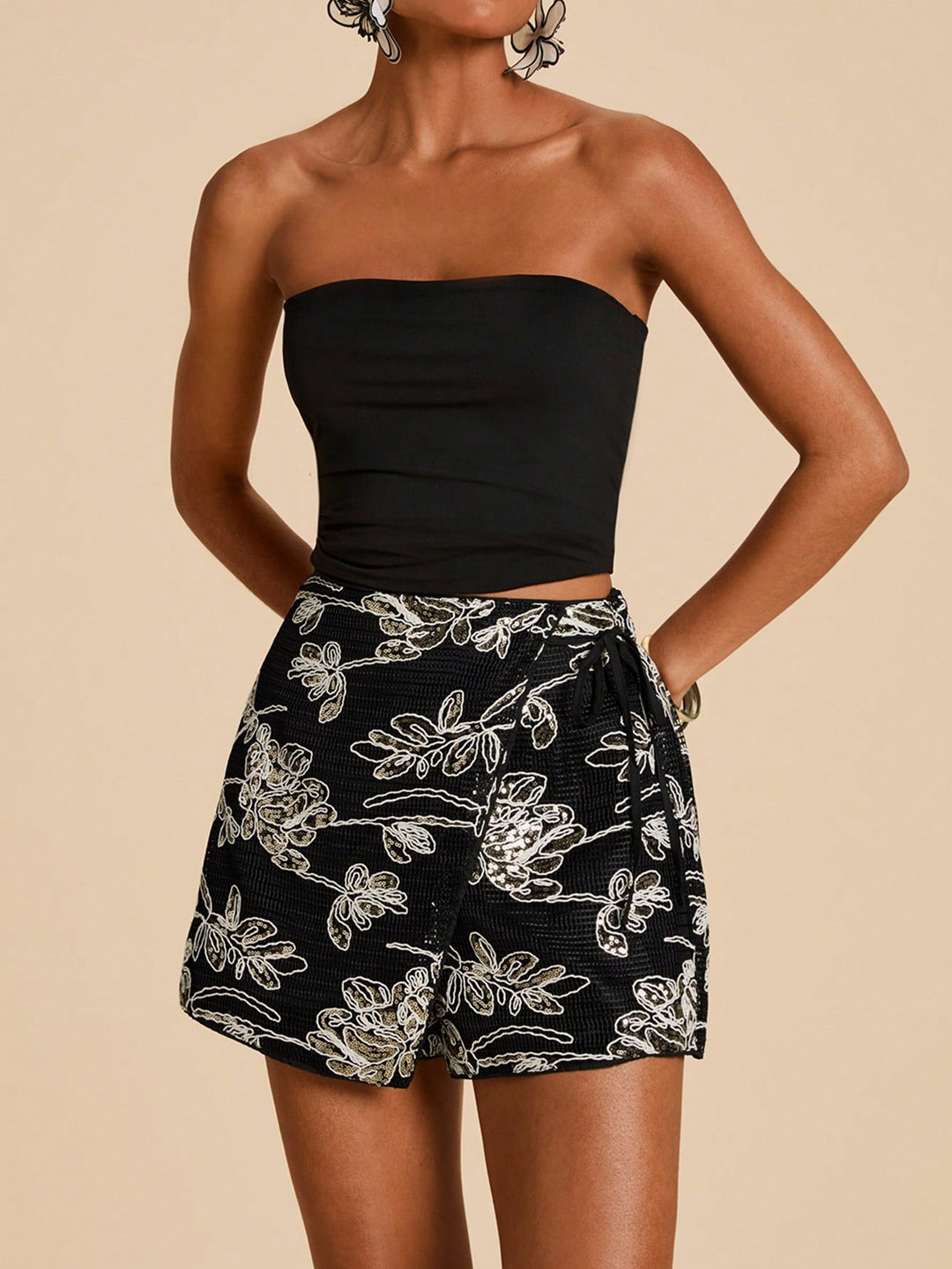 Pantaloni scurți SHEIN, negru