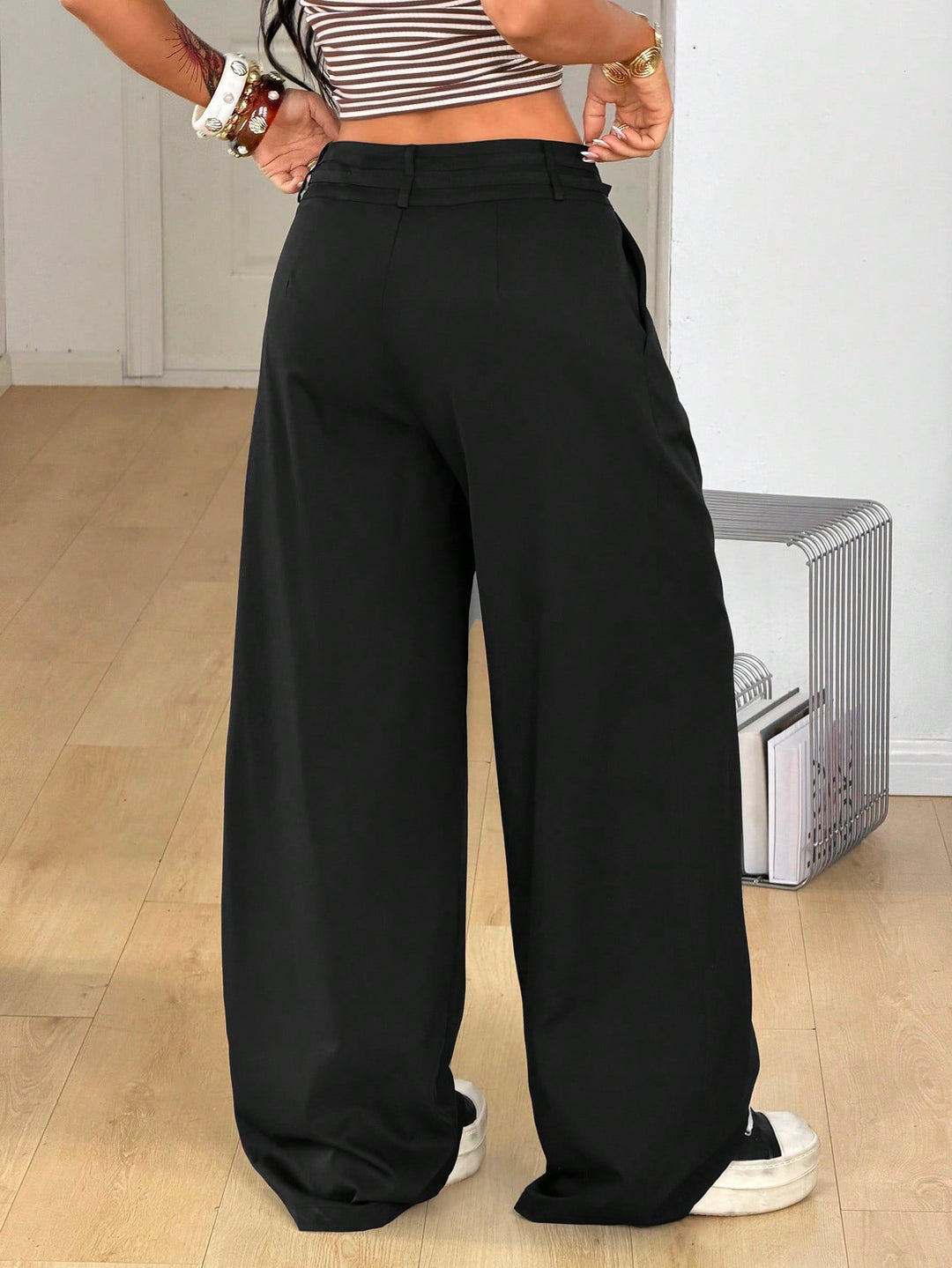 Pantaloni SHEIN, negru