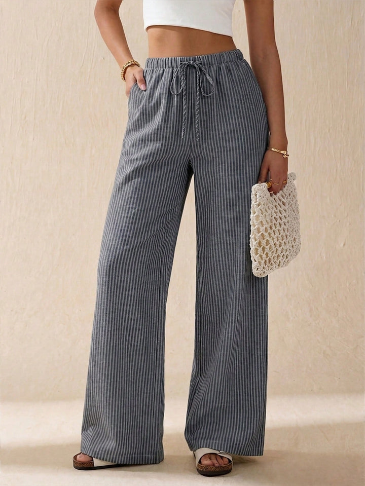 Pantaloni SHEIN, gri
