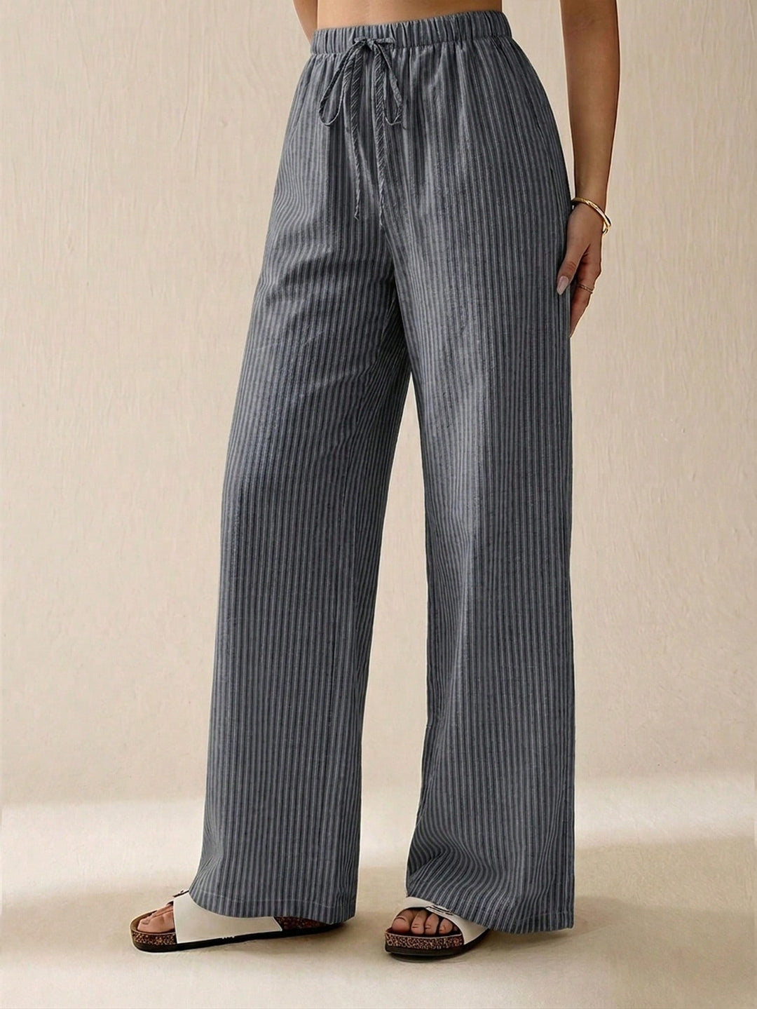 Pantaloni SHEIN, gri