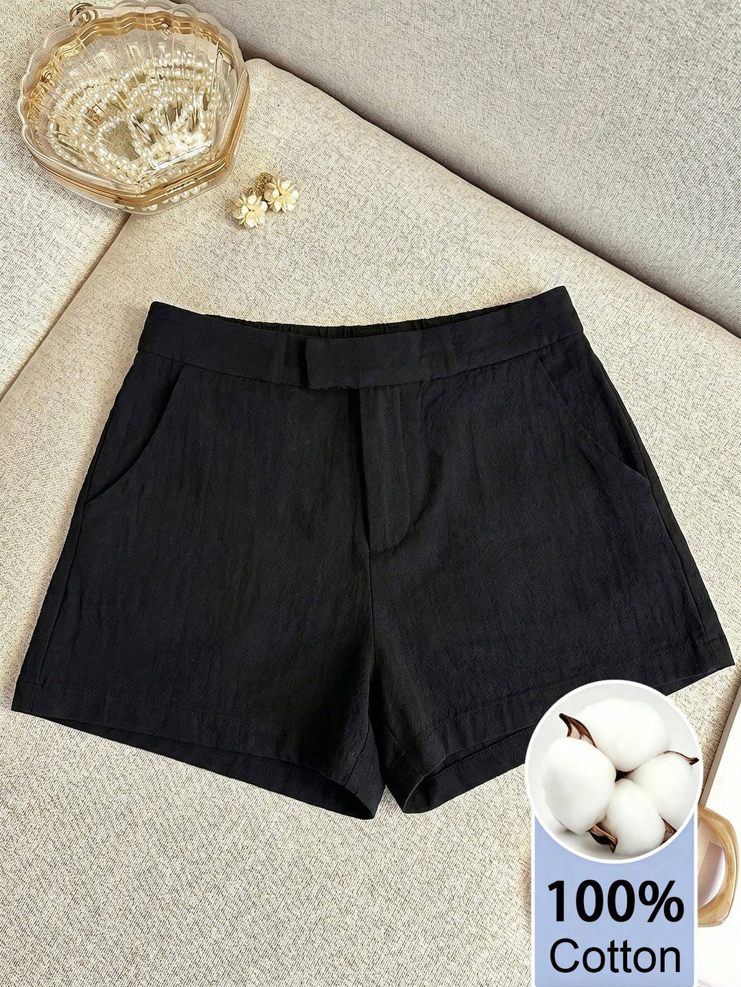 Pantaloni scurți SHEIN, negru