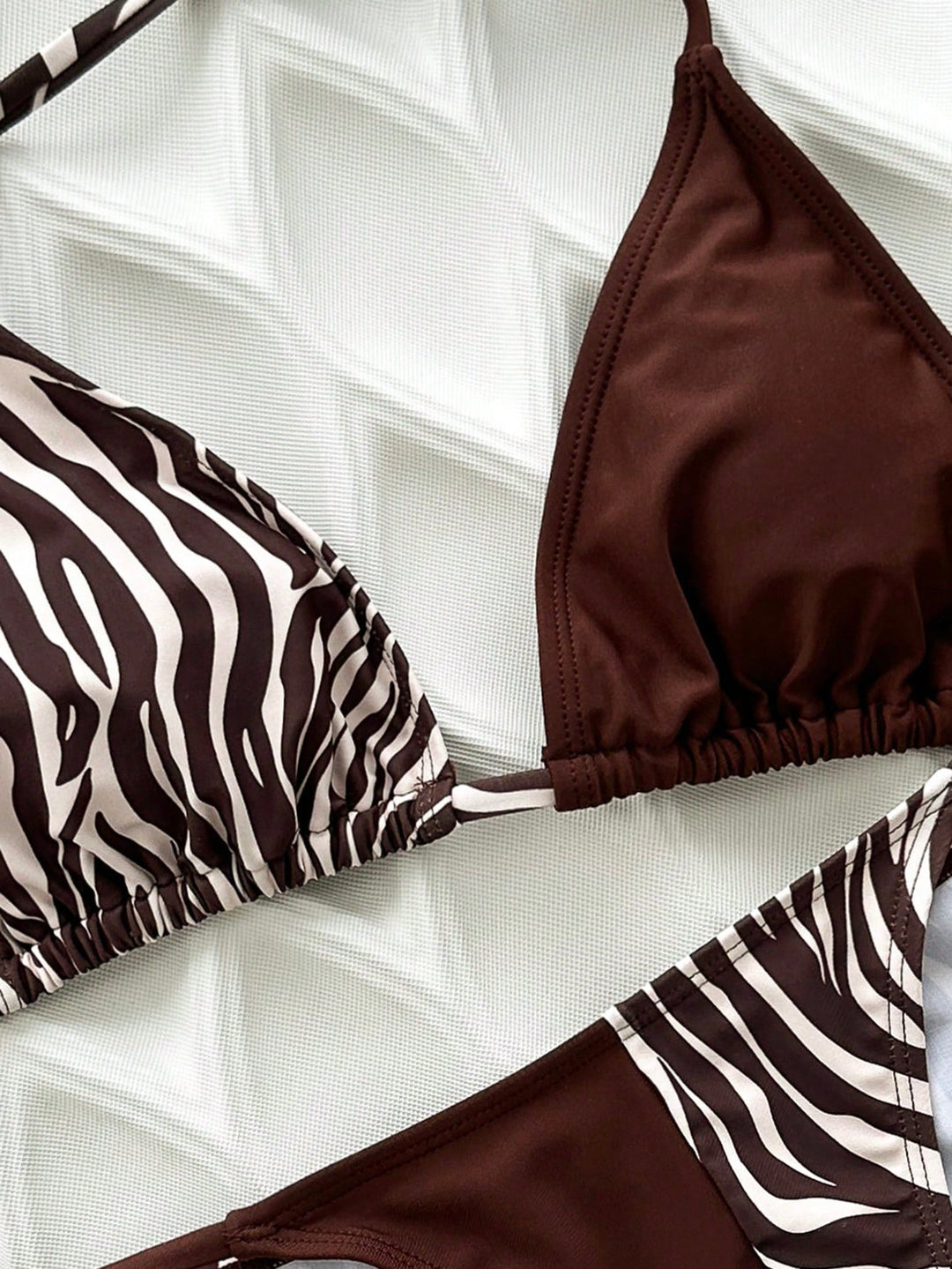 Set bikini SHEIN, mix culori