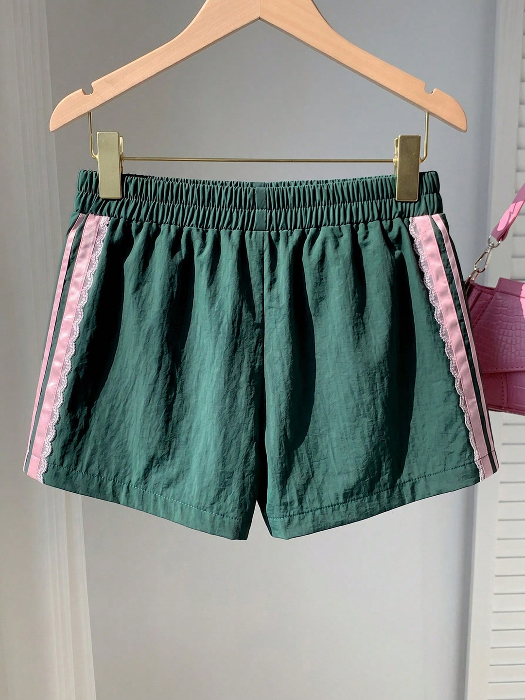 Pantaloni scurți SHEIN, verde