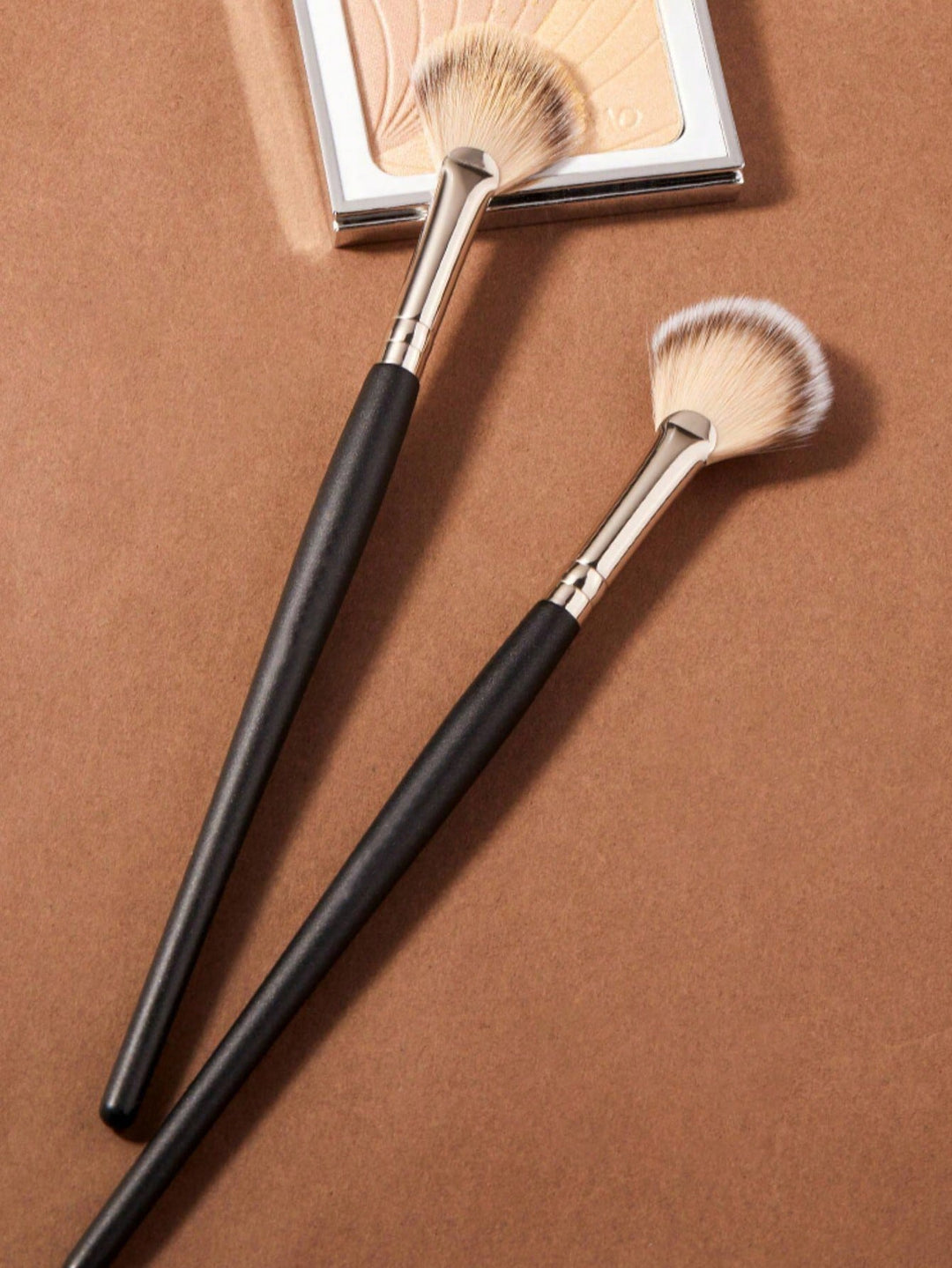 Pensulă pentru față SHEIN, mix culori