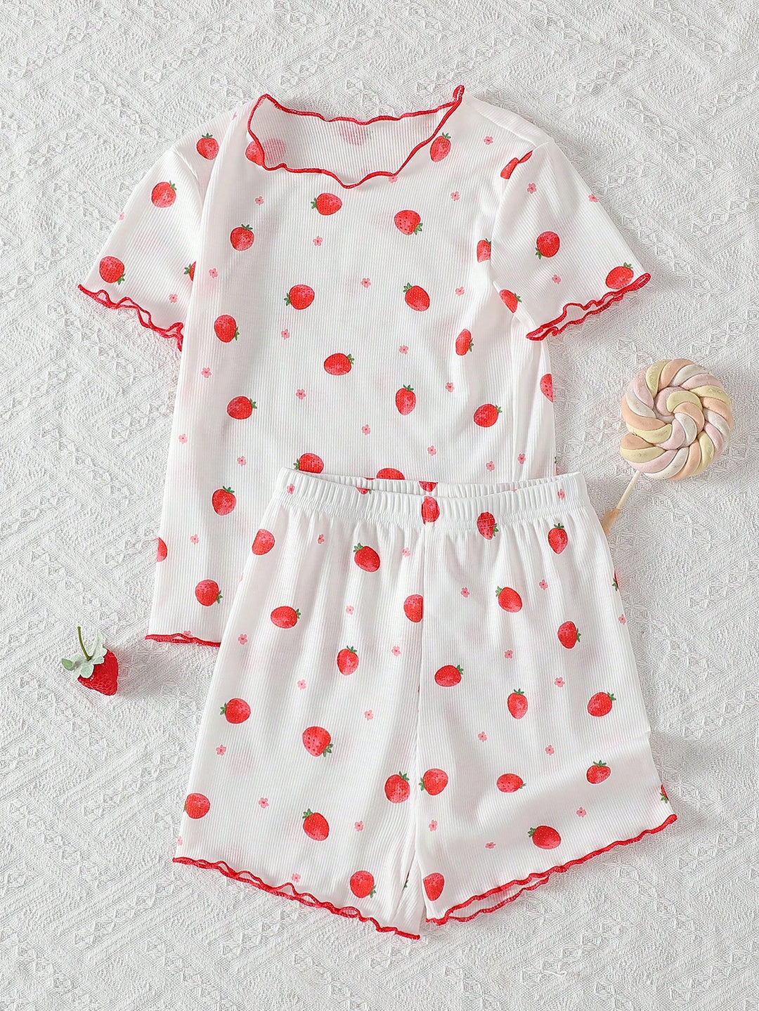 Pijama SHEIN, mix culori