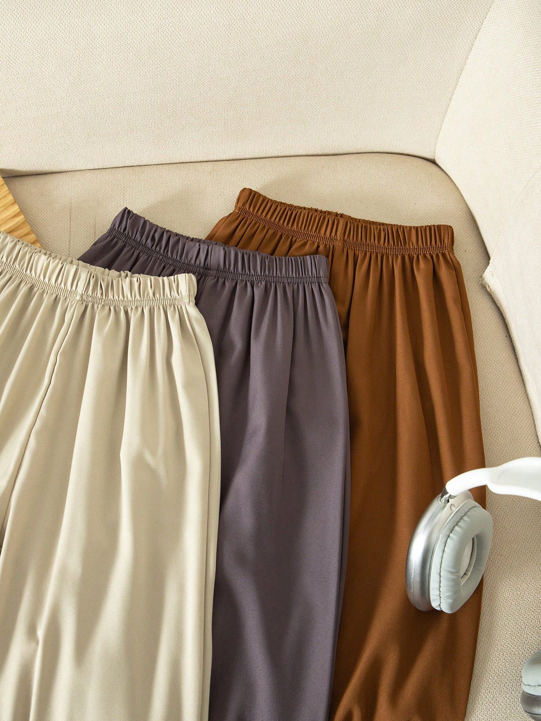Pantaloni SHEIN, gri