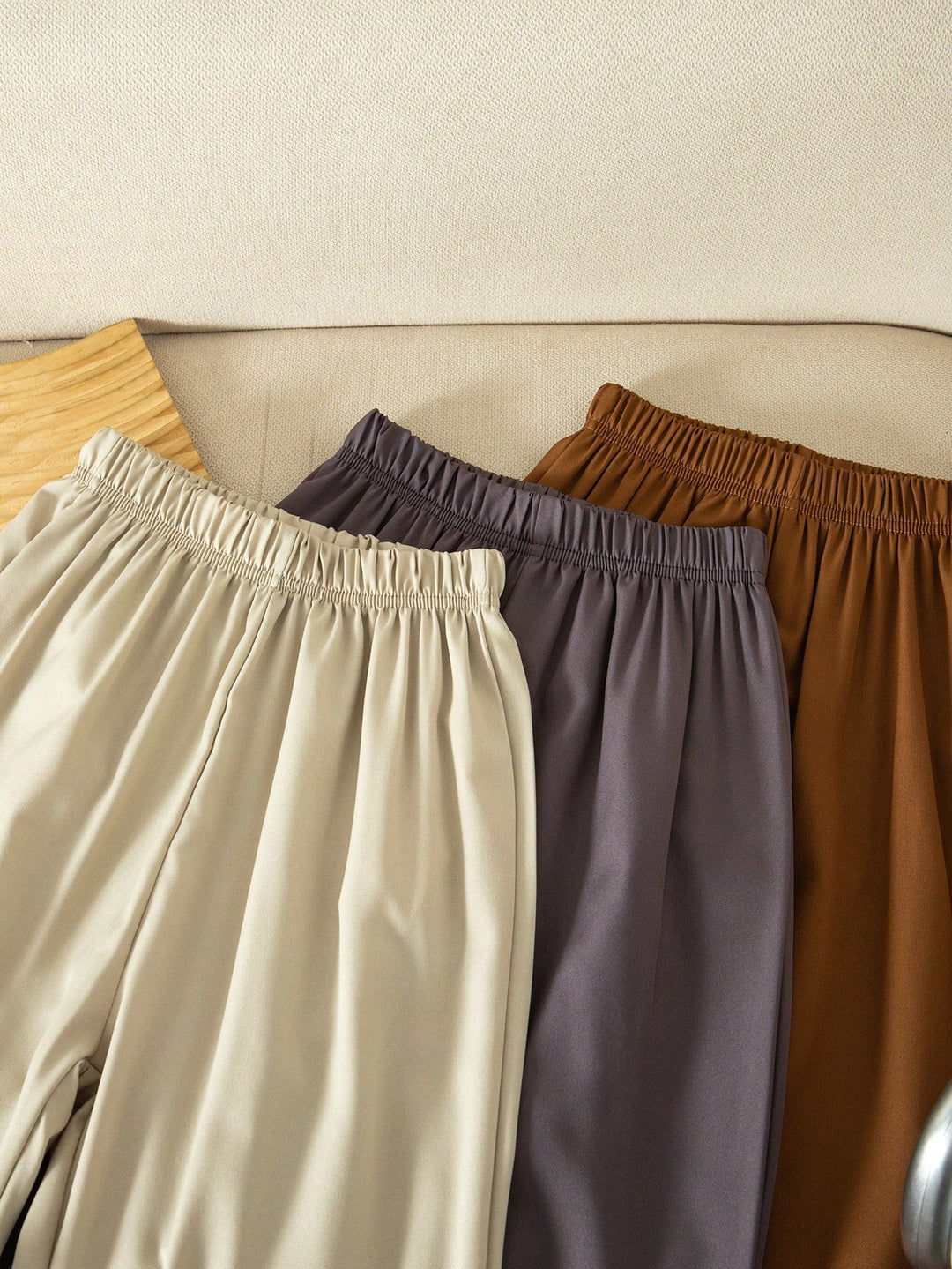 Pantaloni SHEIN, gri
