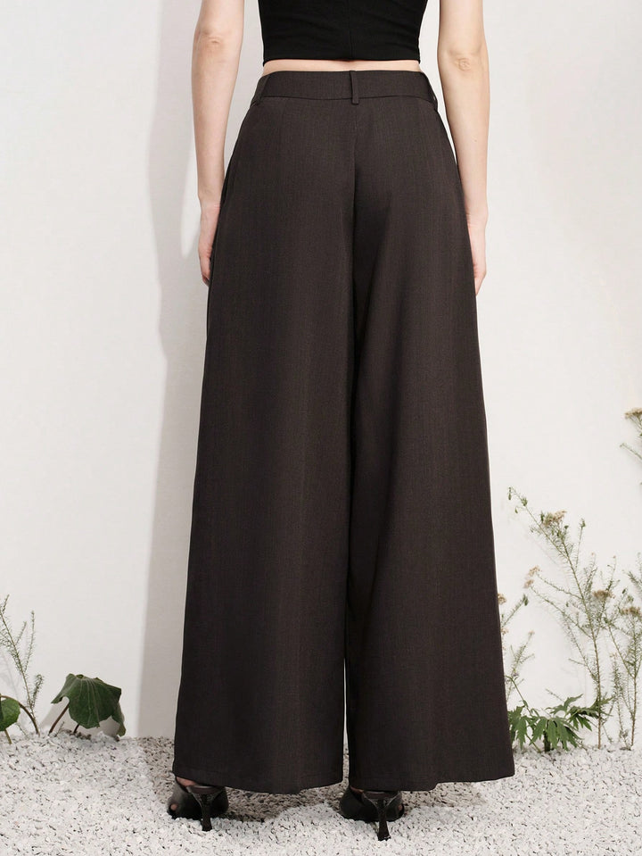 Pantaloni SHEIN, maro