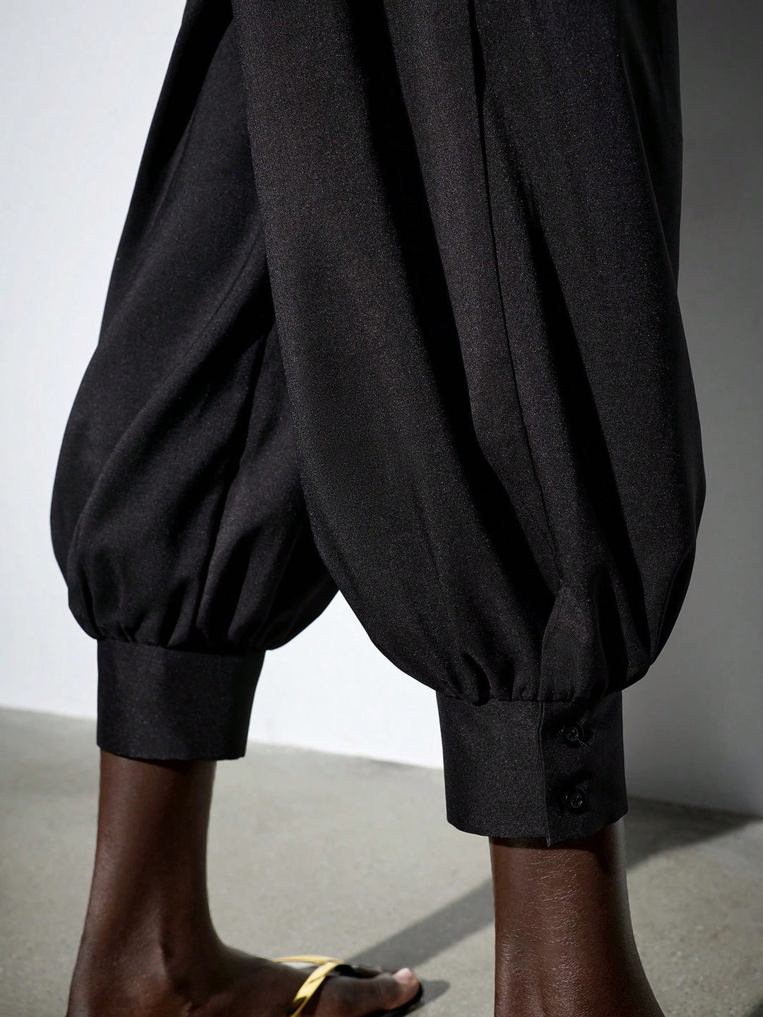Pantaloni SHEIN, negru