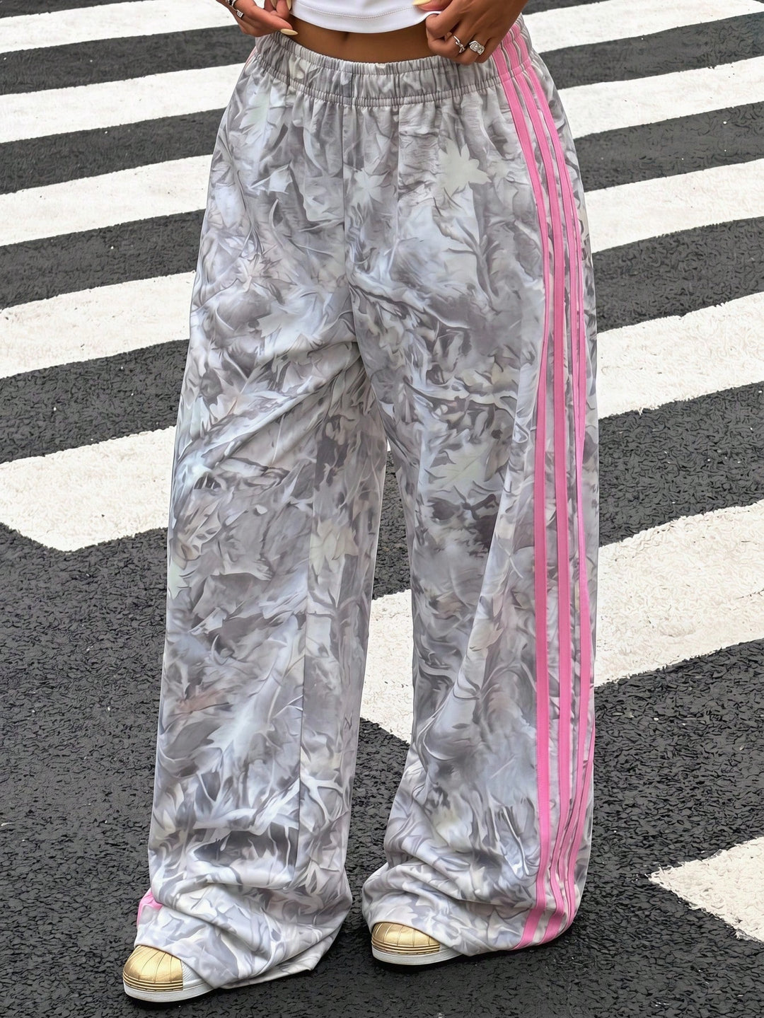 Pantaloni SHEIN, mix culori