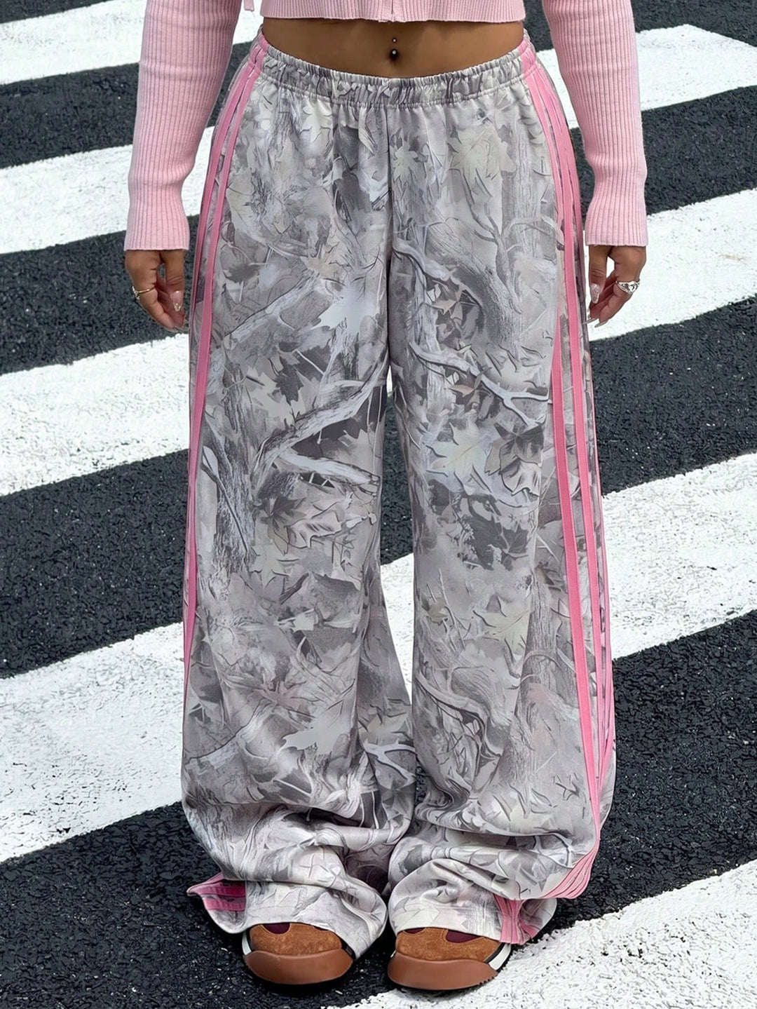 Pantaloni SHEIN, mix culori