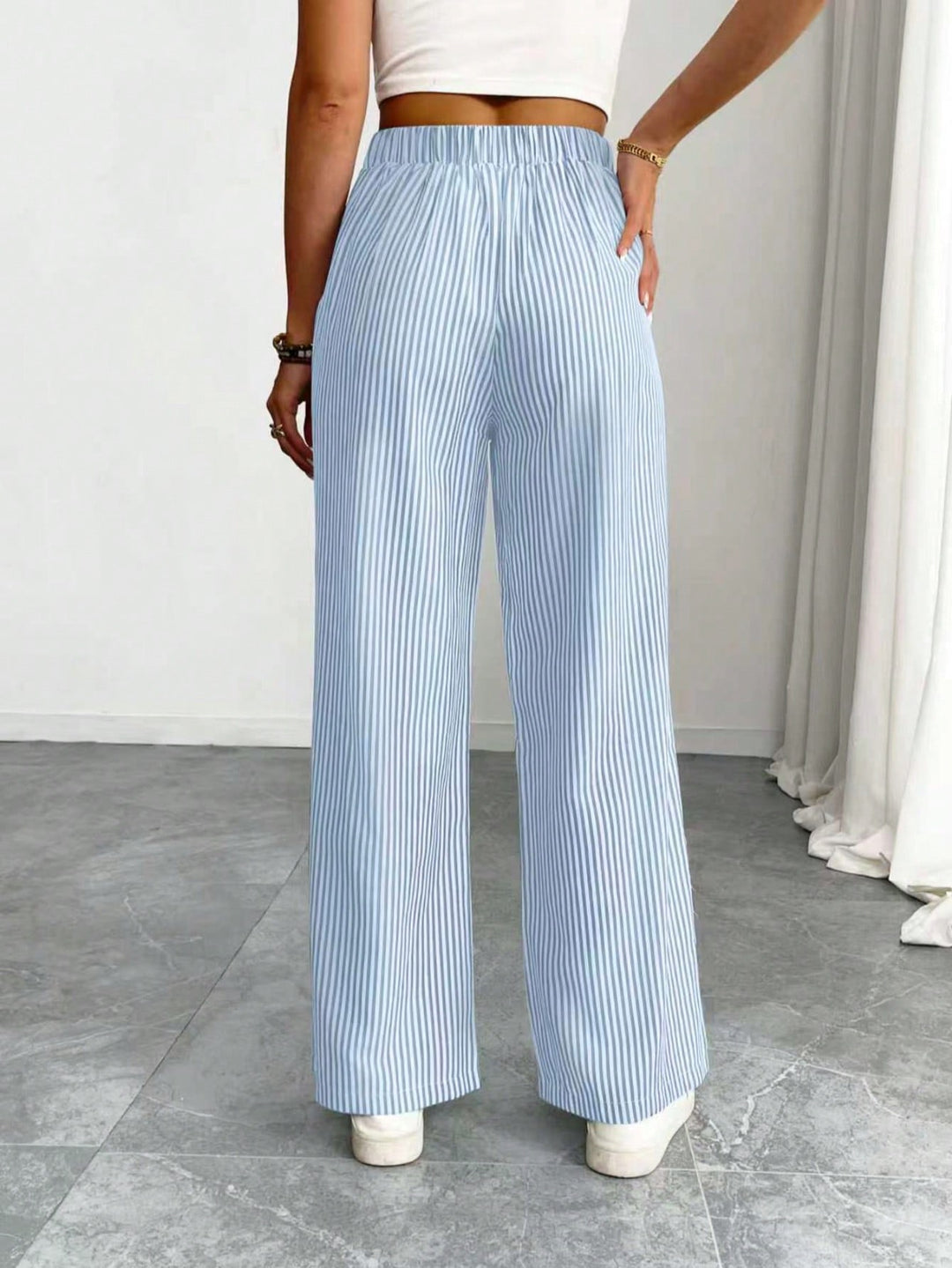 Pantaloni SHEIN, albastru