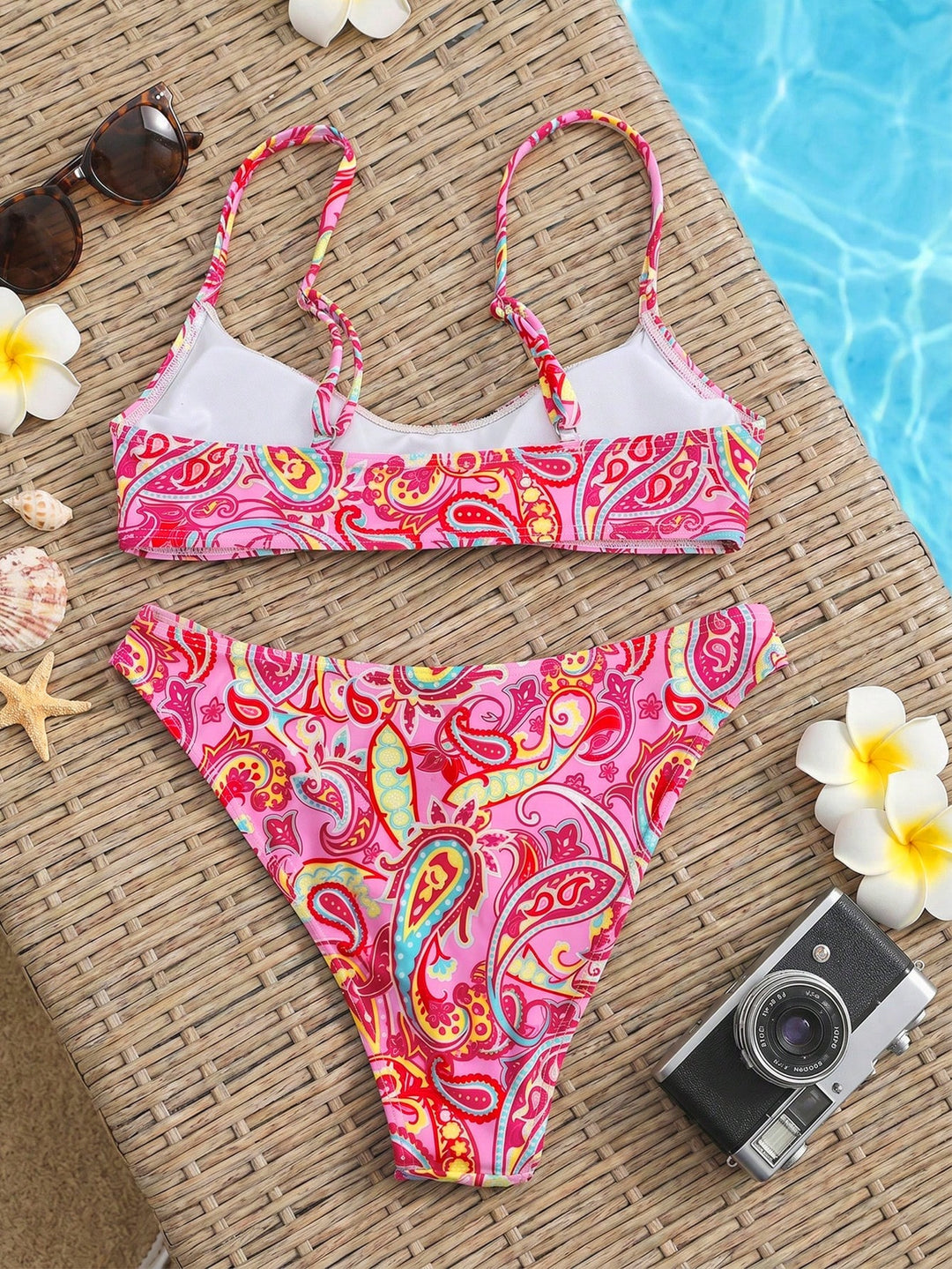 Set bikini SHEIN, mix culori