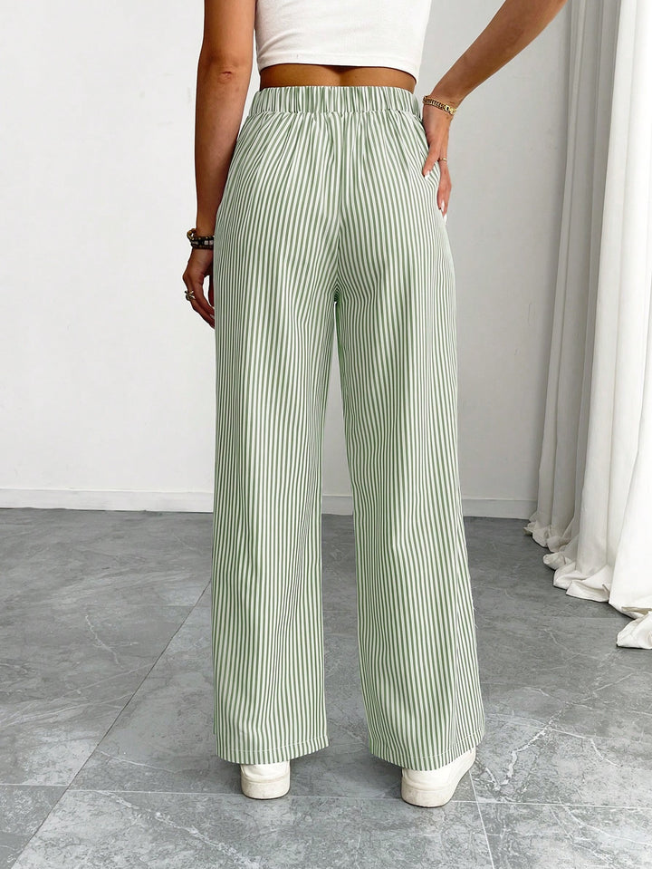 Pantaloni SHEIN, kaki