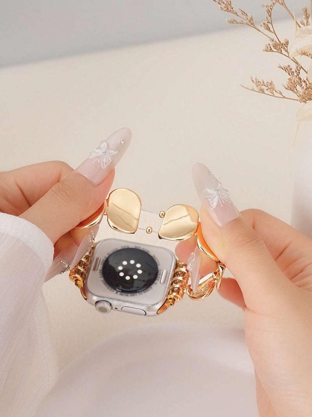Curea smartwatch SHEIN, auriu