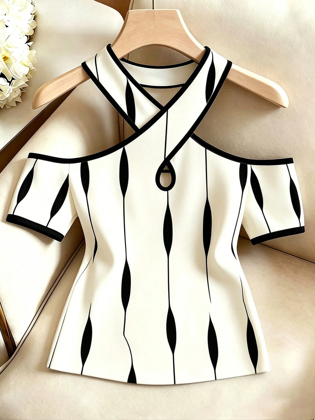 Tricou SHEIN, bej