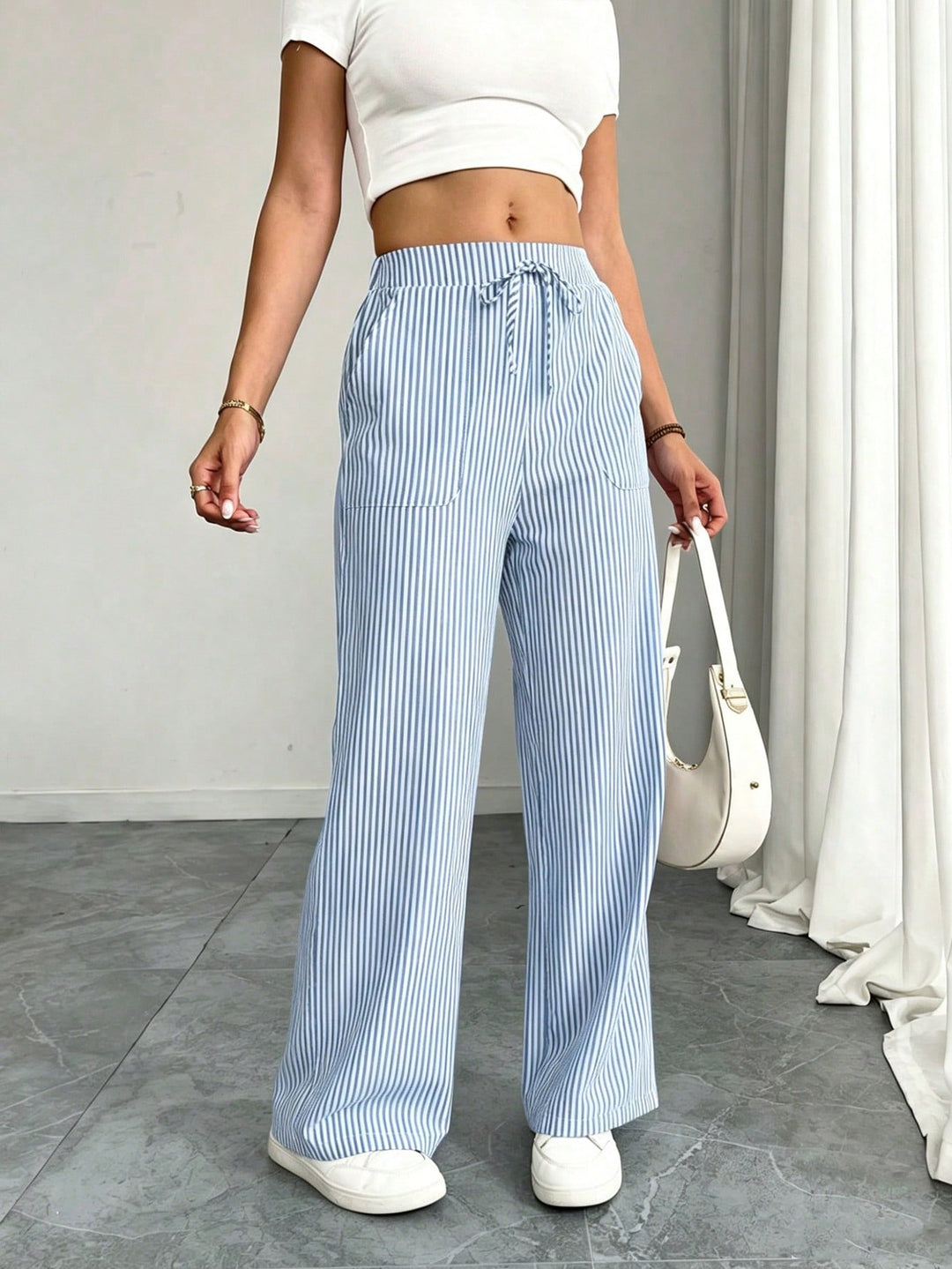 Pantaloni SHEIN, albastru
