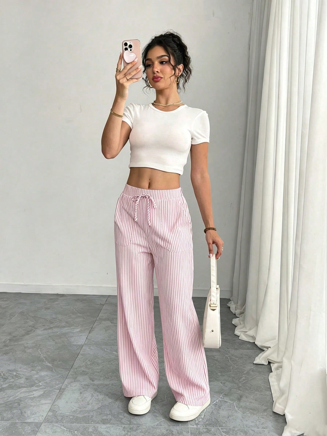 Pantaloni SHEIN, roz